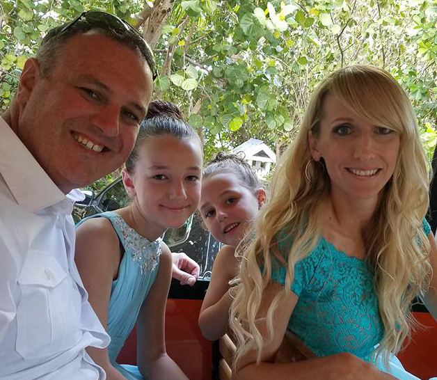 KN Electrical Contractors Dennis Kleiner's Family